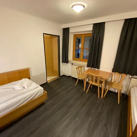 Twenty Seven City Hotel Zell am See Exterior foto