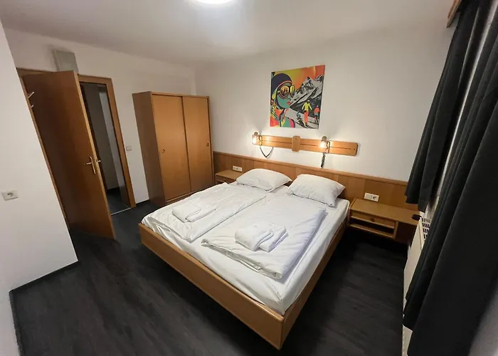 Twenty Seven City Hotel